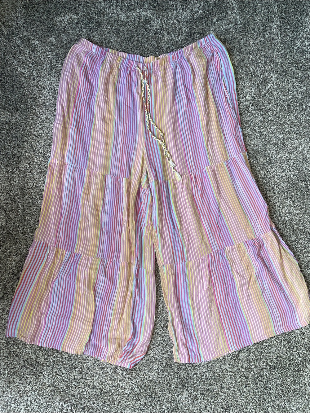 Layla Striped Pastel Tiered Wide-Leg Pants.  Size Large.